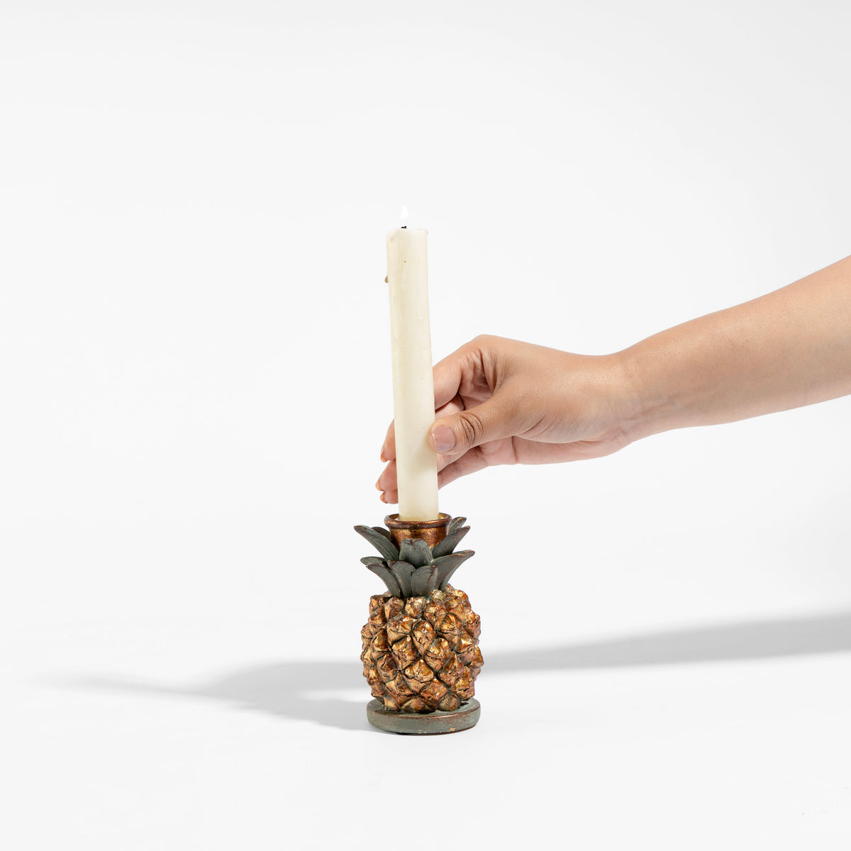 【Pure Home + Living】 Antique Gold & Green Pineapple Candle Holder - Small|アンティークゴールド&グリーン パイナップル キャンドルホルダー(S)|高さ10cm