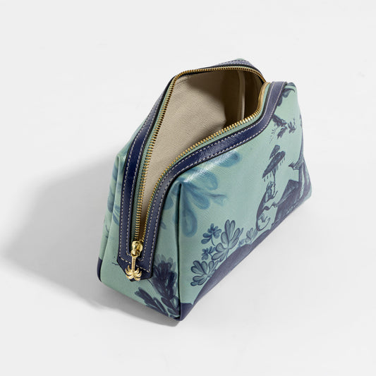 【Pure Home + Living】 Far East Blue Faux Leather Vanity Pouch - Large|ファーイースト ブルー フェイクレザー バニティポーチ(L)|23×8×16.5cm