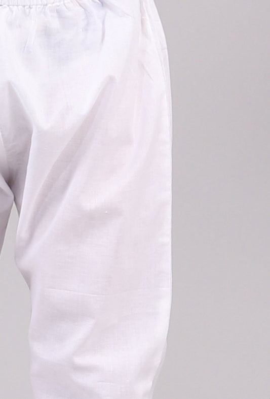 White Cotton Pyjama サイズ 7〜8歳