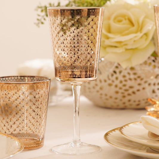 Set of 2 Clear Criss Cross Printed Wine Glasses