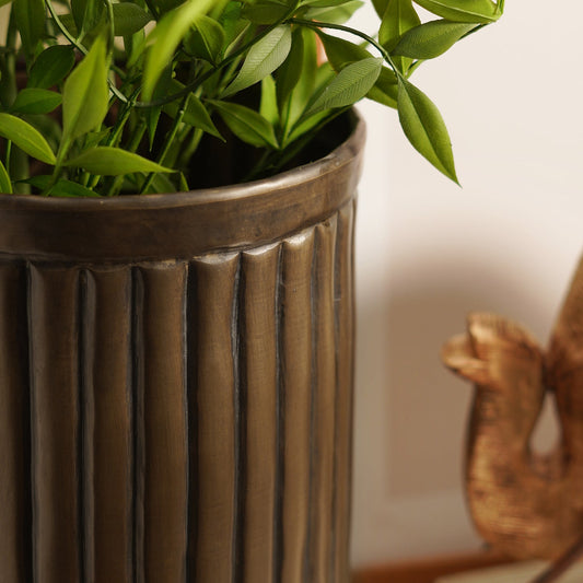 Dark Brown Ribbed Aluminium Planter - Medium