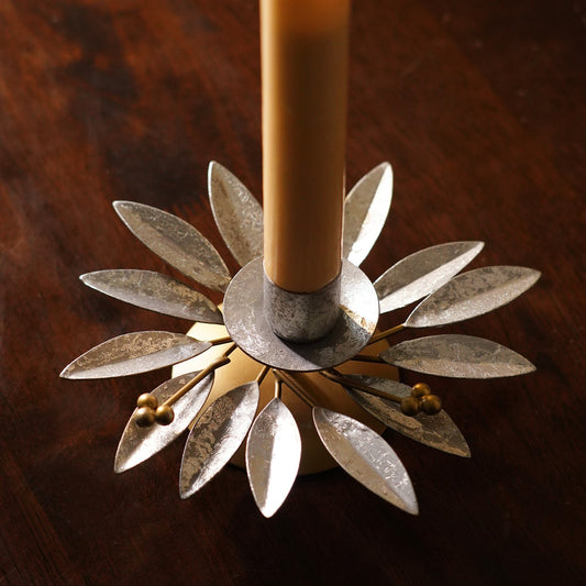 Antique Silver Olive Leaf Wreath Metal Candleholder
