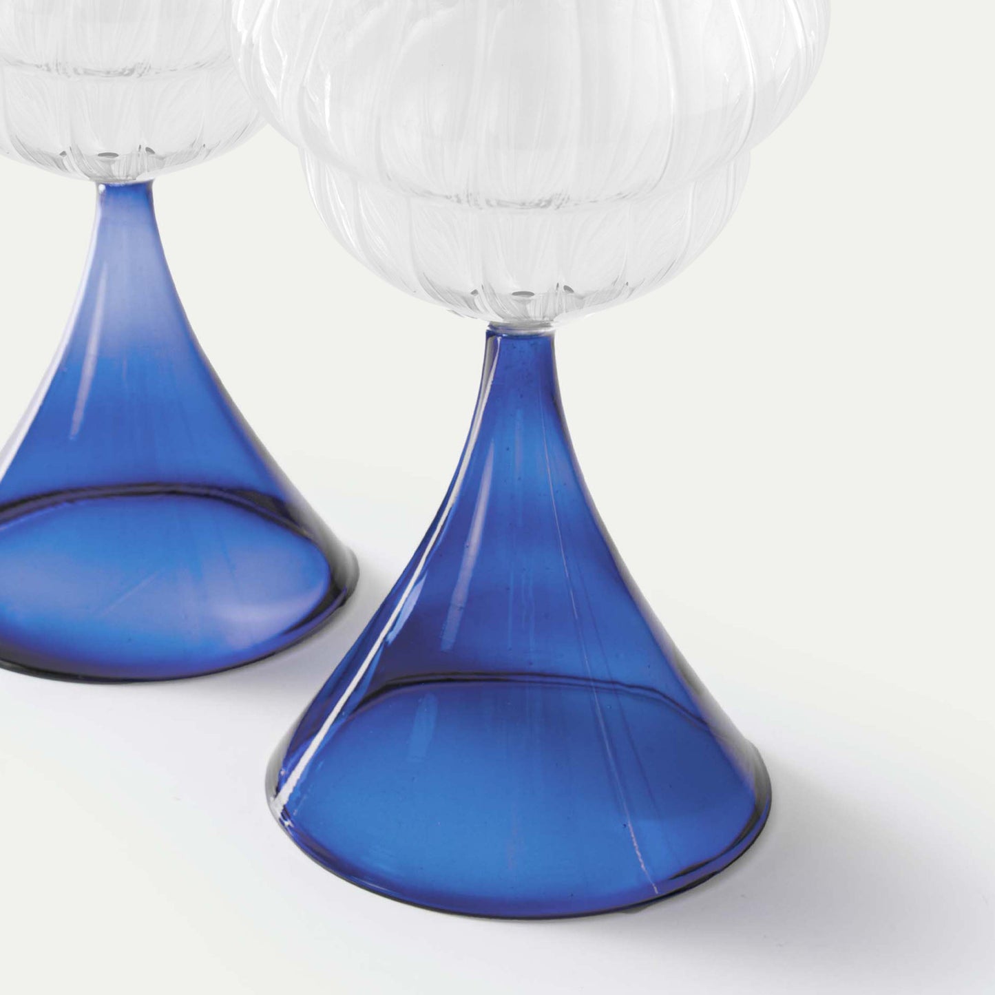 ELYSIAN GLASSES (SET OF 2) 10.5(L) x 10.5(B) x 20(H); 直径: 10.5