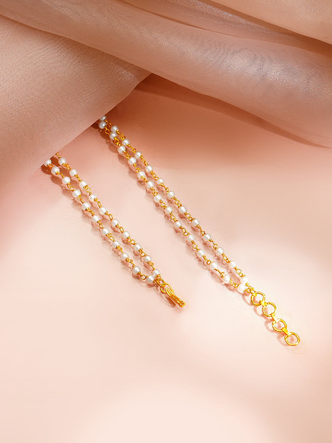 【Rubans】 Gold Plated Moon Design Pearl Beaded Kundan Ruby Pendant|ゴールドメッキ ムーンデザイン パールビーズ クンダン ルビーカラー ペンダント