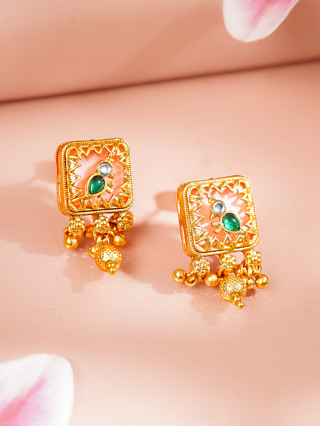 【Rubans】 Gold Plated Cubic Motif Pink Studded Necklace Set|ゴールドメッキ キューブモチーフ ピンクストーン ネックレスセット(マーンティッカ付き)