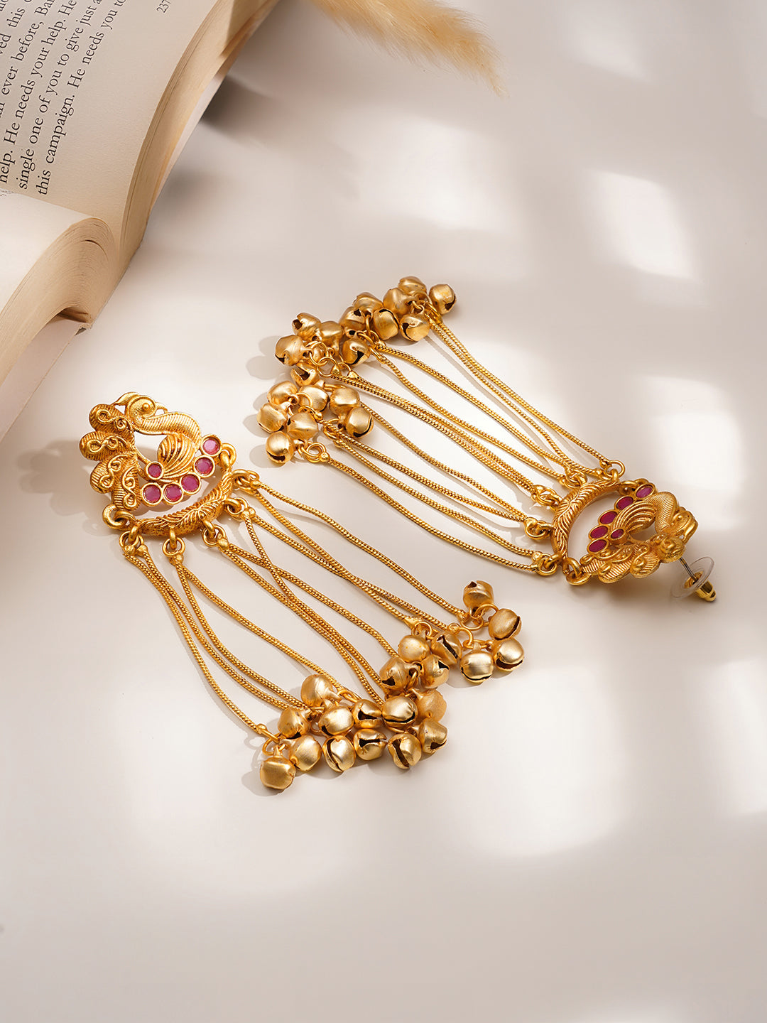 Temple Inspired Peacock Tassel Dangler Earrings フリーサイズ