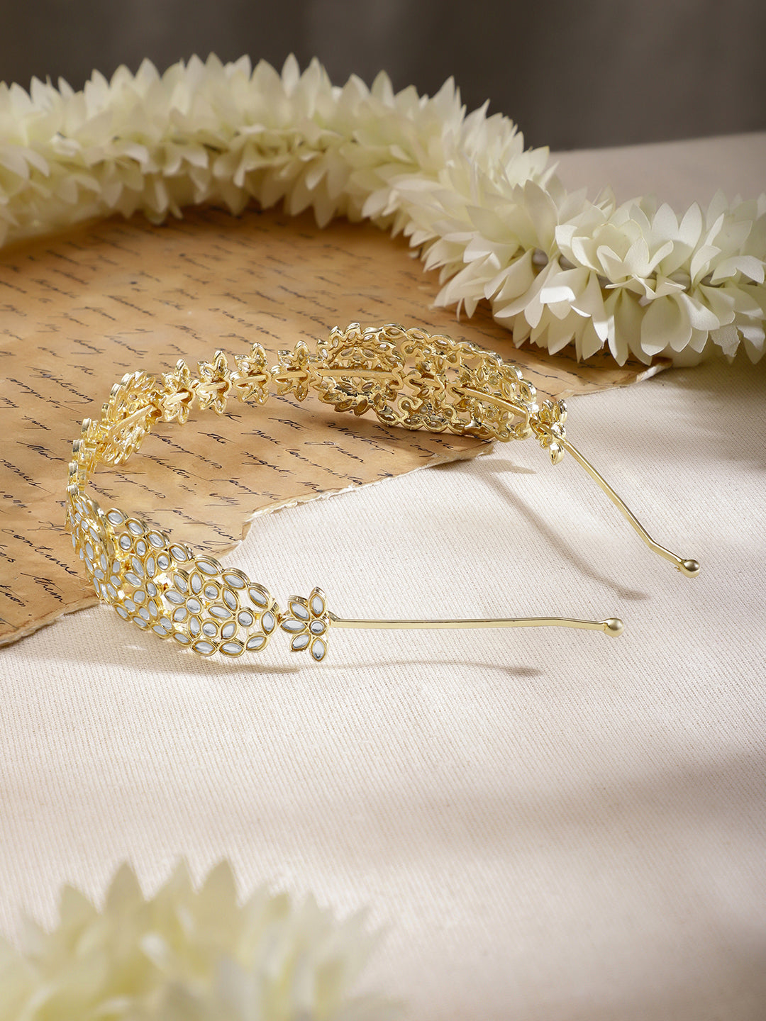 Golden & White Kundan Designer Hair Band フリーサイズ
