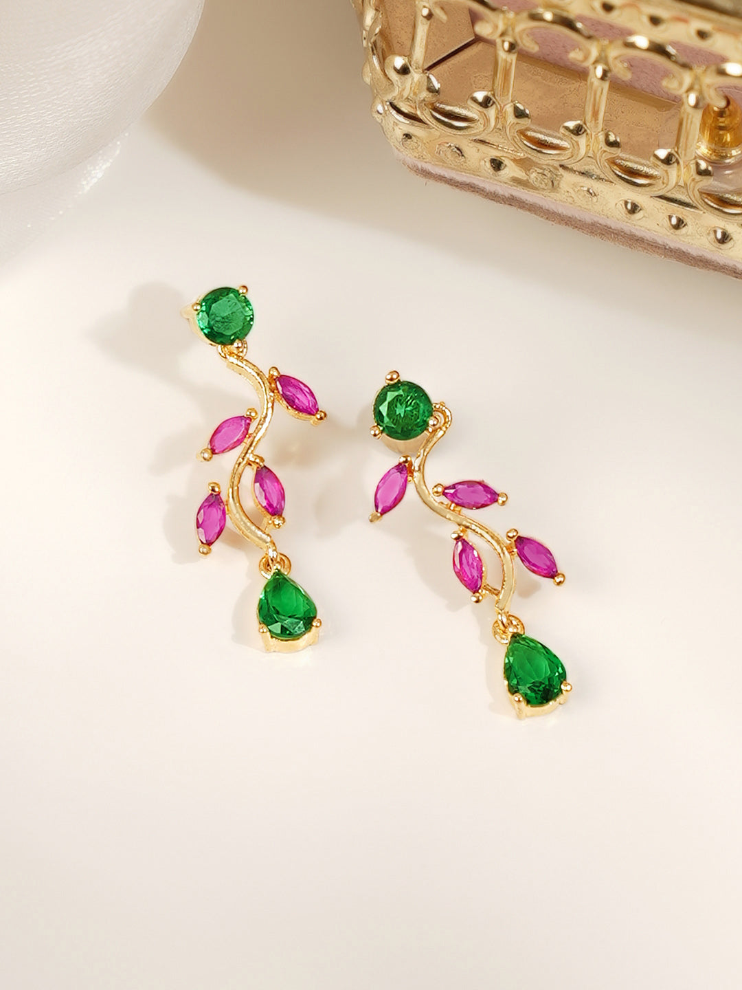 【Rubans】Gold Plated Festive Vine Ruby Emerald Pearl Necklace Set|ゴールドメッキ フェスティブ ヴァイン ルビー エメラルド パール ネックレスセット
