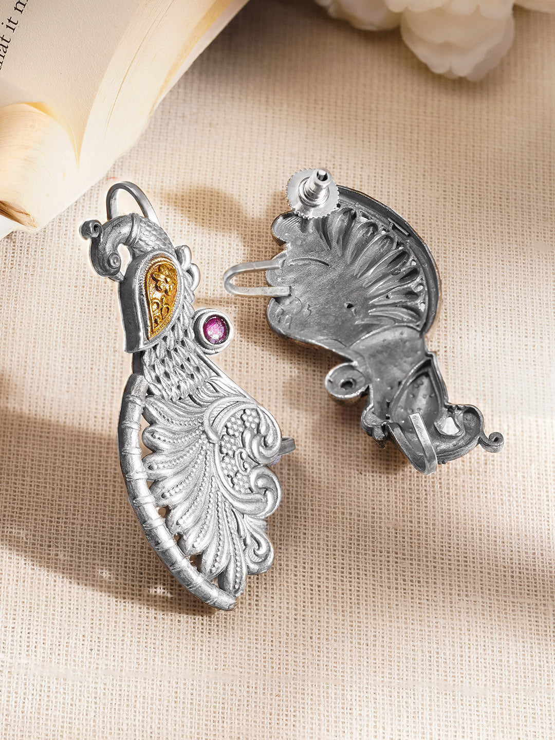 Oxidised Silver Tone Brass Peacock Ear Cuff Earrings with Pink Accent フリーサイズ
