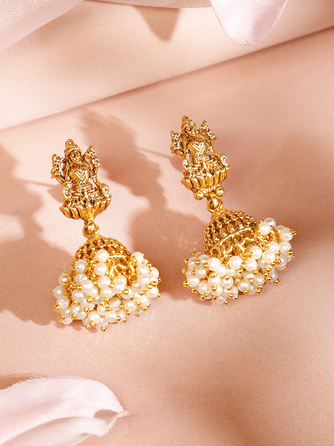 Elephant Motif Necklace Set with Pearl Drops Gold