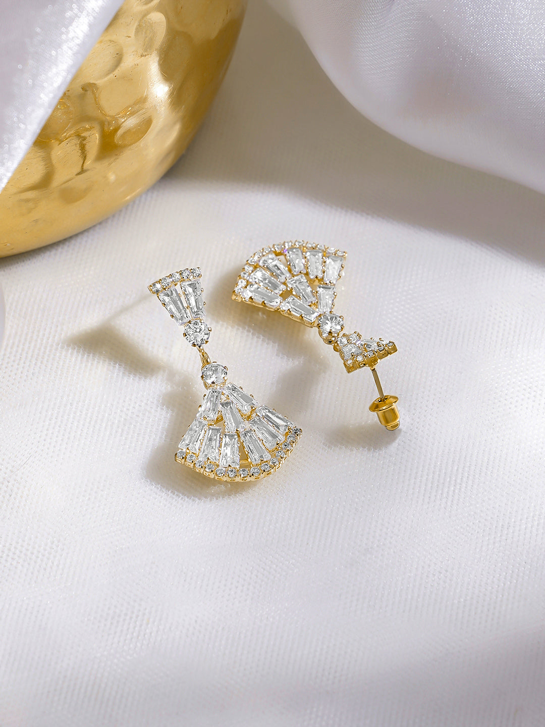 Rubans 18K Gold-Plated Baguette Crystal Tiered Geometric Drop Earrings フリーサイズ