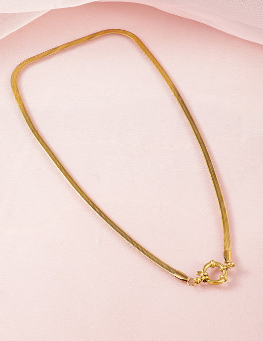 Gold Toned Necklace Gold