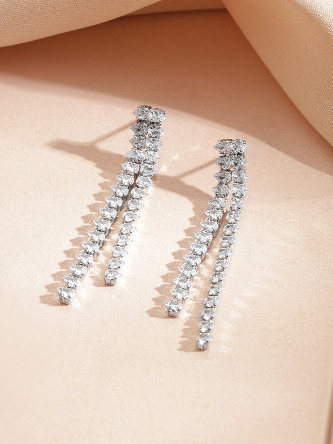 【Rubans】 Elegant Crystal Necklace Set|ロジウムメッキ ホワイト キュービックジルコニア テニスネックレス イヤリングセット