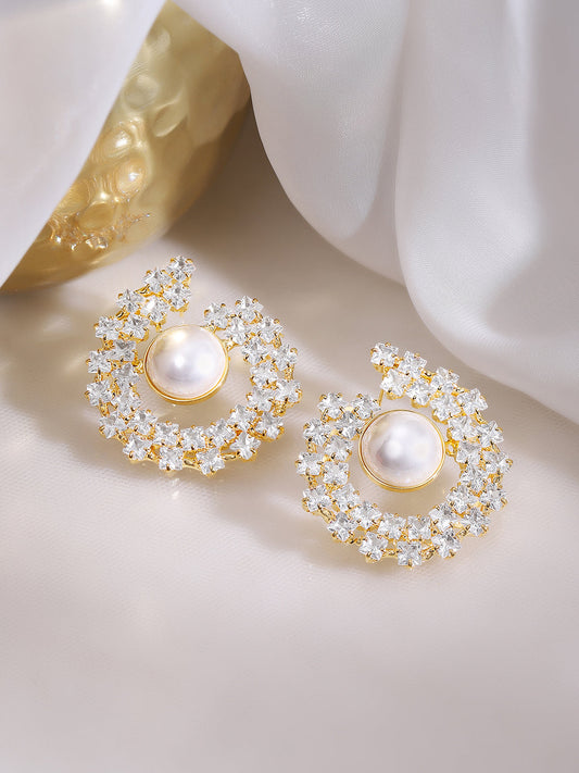【Rubans】 Gold Plated Crescent Bloom Pearl Stud Earrings|ゴールドメッキ クレセント ブルーム パール スタッドイヤリング