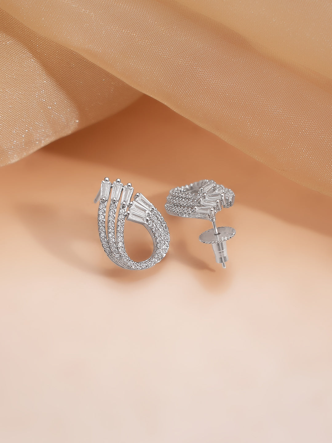 【Rubans】 Gold Plated Tear drop design Crystal Stud Earrings|ゴールドメッキ ティアドロップ クリスタル スタッドイヤリング