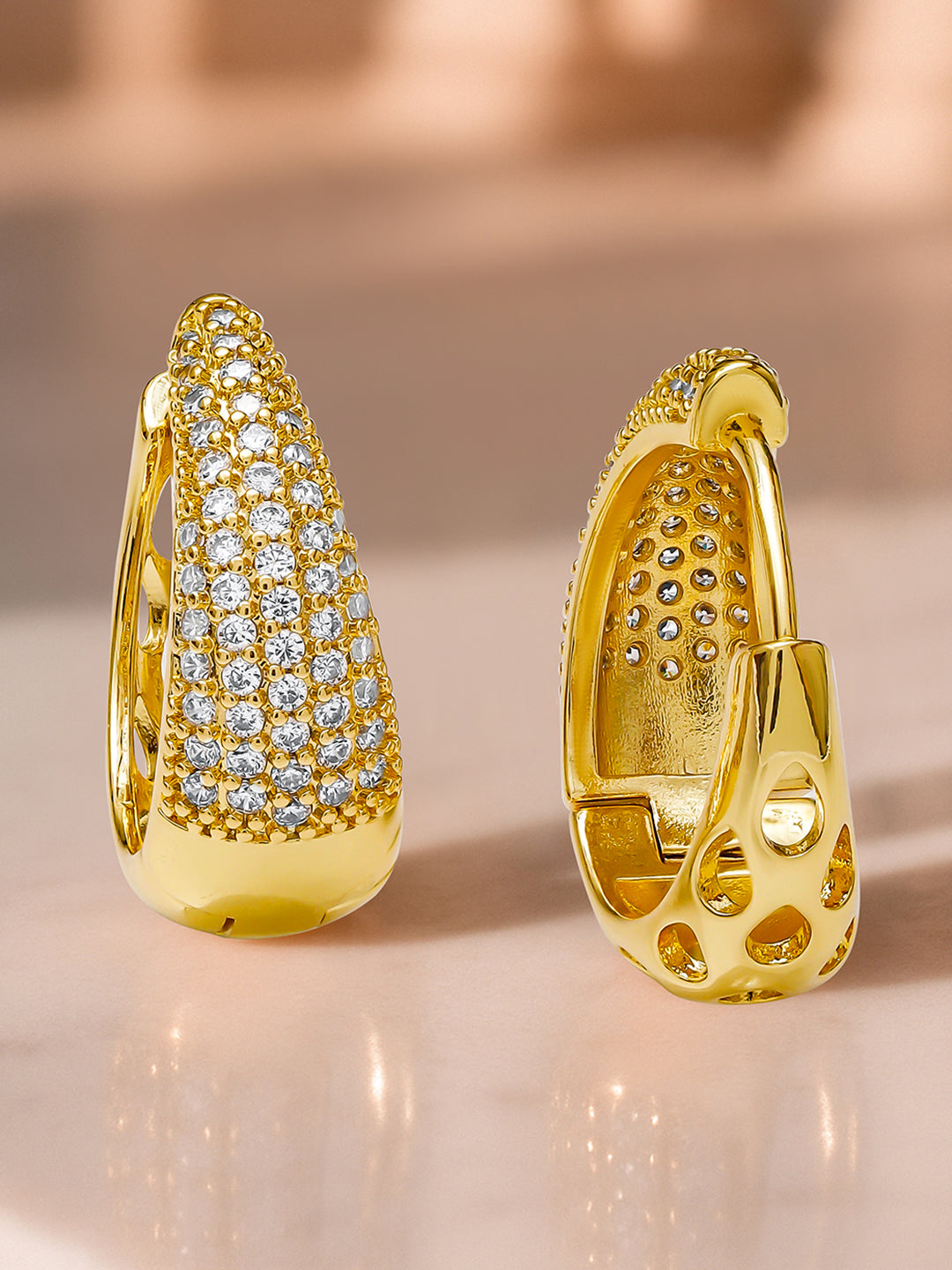 【Rubans】 18K Gold Plated Cubic Zirconia Hoop Earrings|18K ゴールドメッキ ジルコニア フープイヤリング