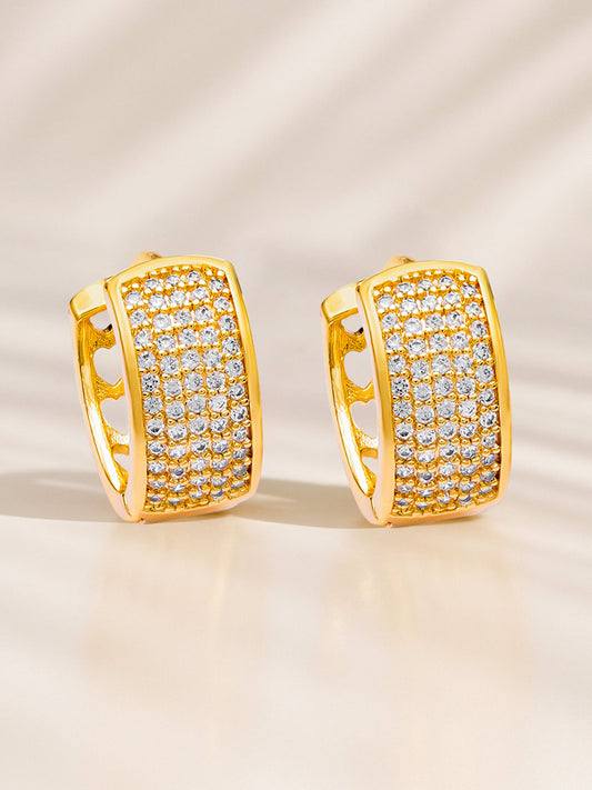 【Rubans】 White Studded Gold Toned Huggie Earrings|ホワイトストーン ゴールドトーン ハギーイヤリング