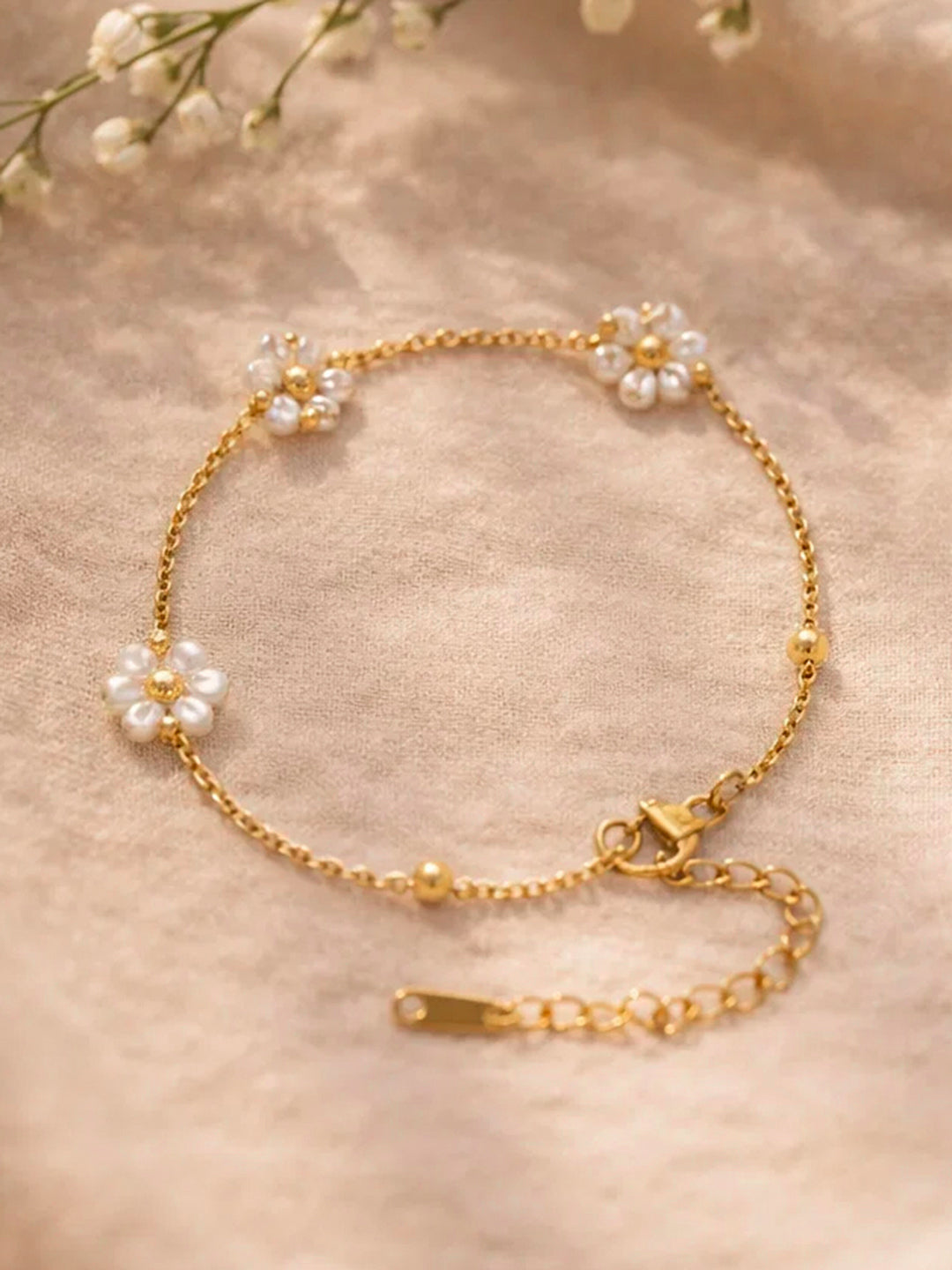 Demi Fine 18K Gold Plated Stainless steel Mini Pearl Floral Charm Chain Bracelet Length - 16 cm