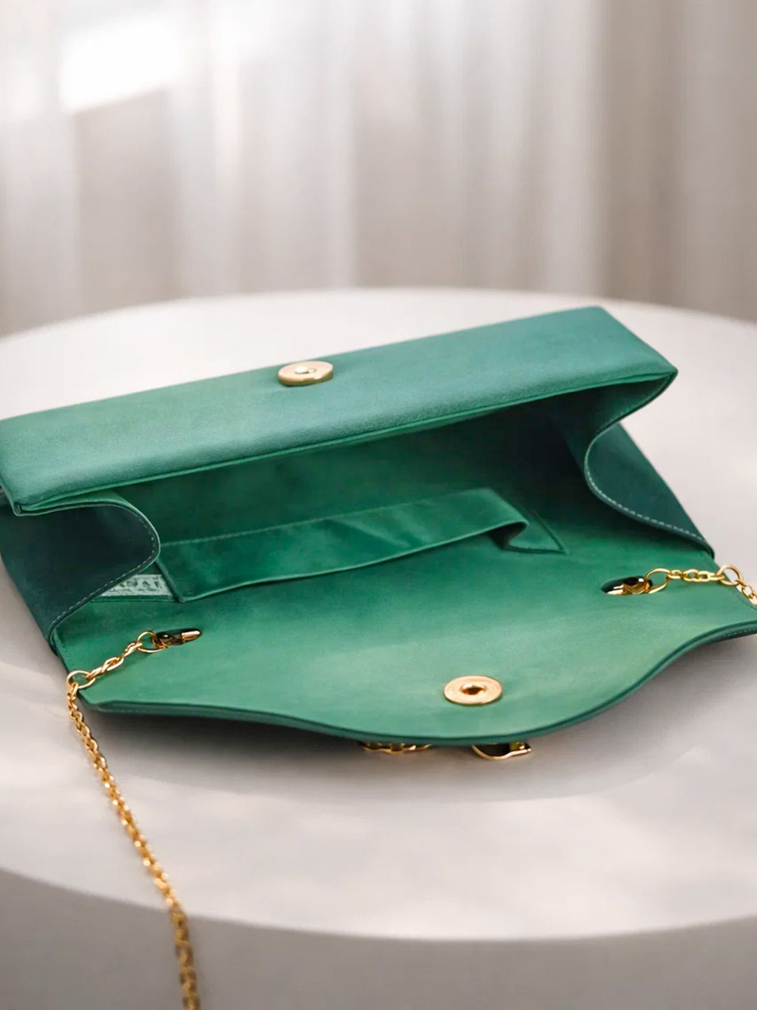 Gold Bloom Embellished Green Satin Clutch フリーサイズ