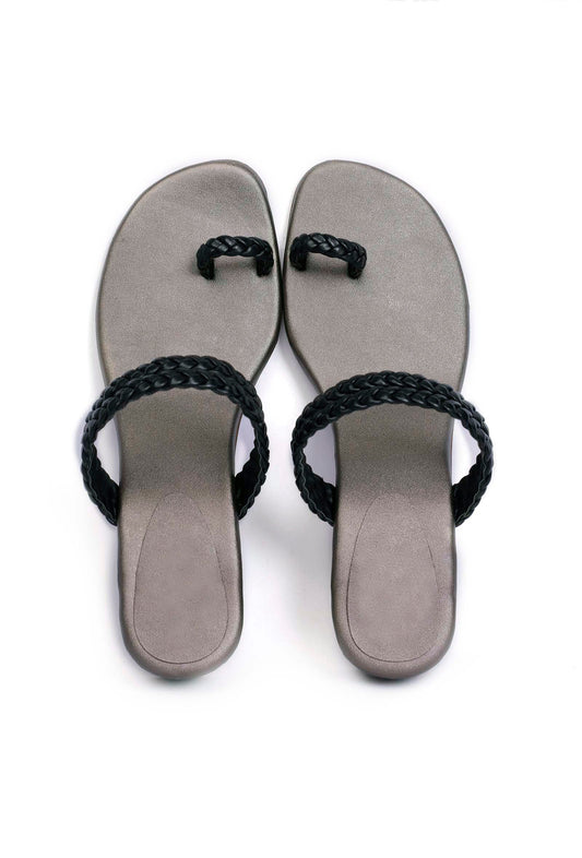 Ice Grey Knotted Cruelty Free Leather Sandals サイズ EU38