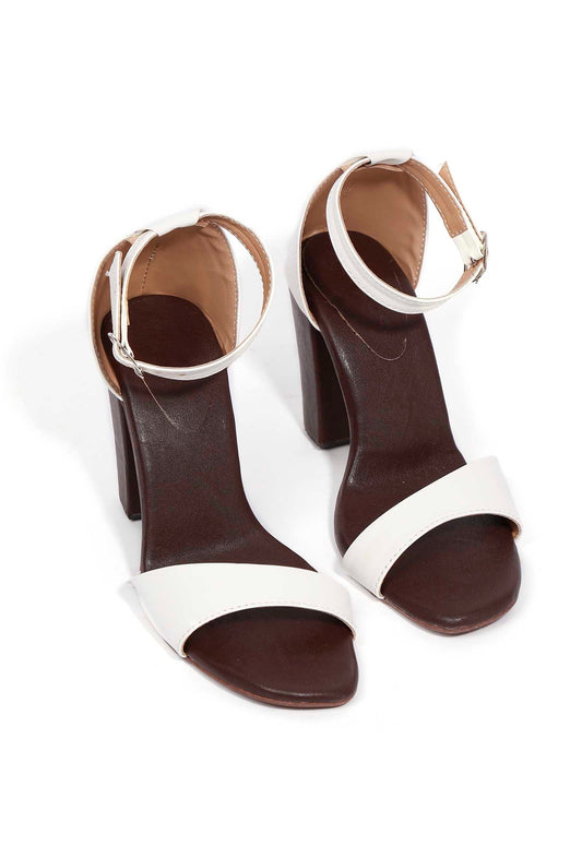 Maria White Strap Cushion Padded Heels サイズ EU38