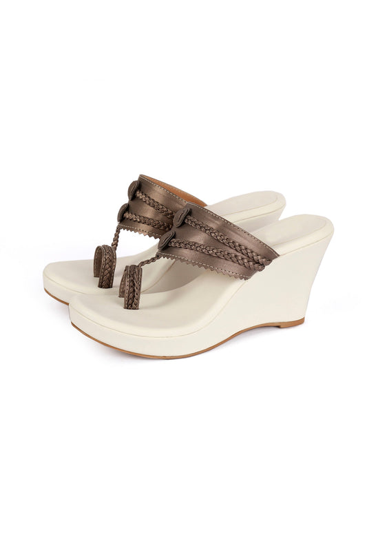 Copper Brown Vegan Leather Kolhapuri Wedges サイズ EU38
