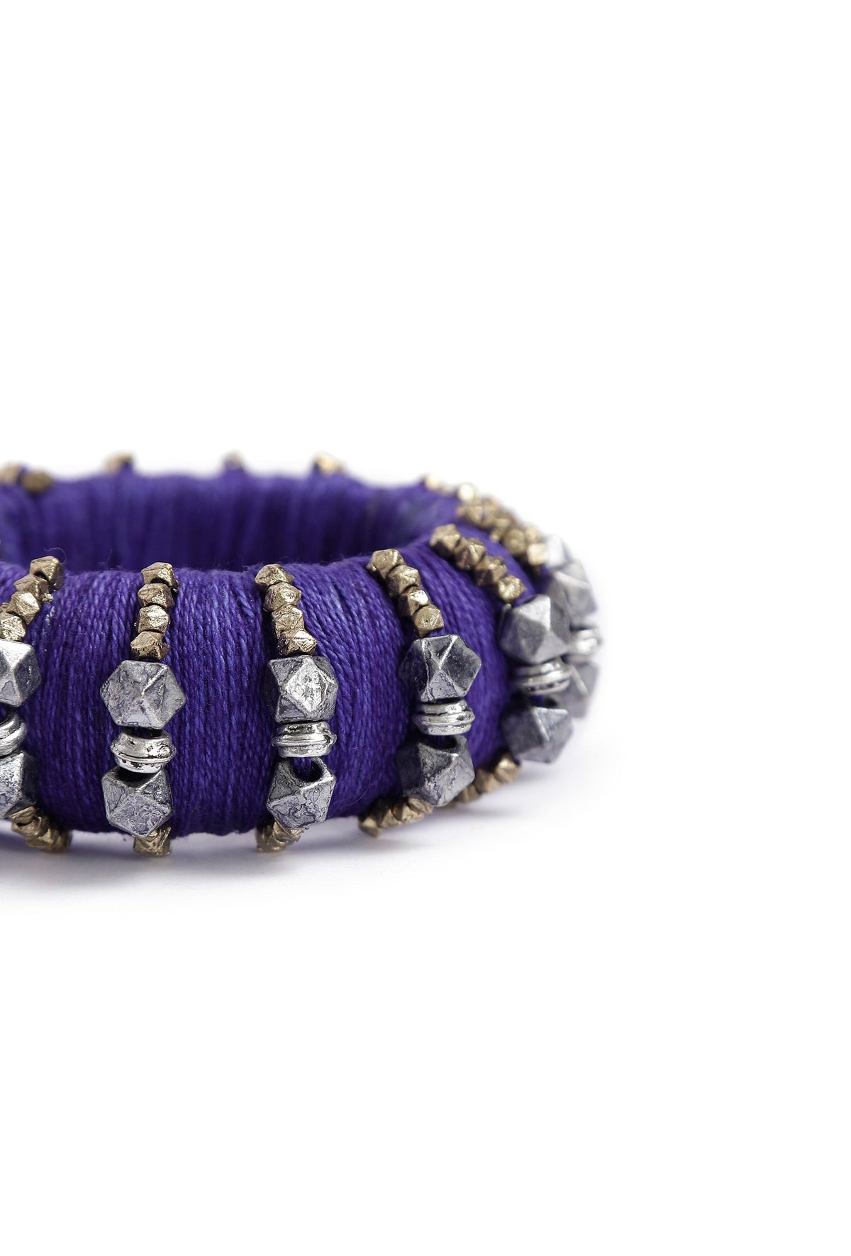 Indigo Blue Thread Wooden Bangles サイズ 2.2(内径 約5.4cm)