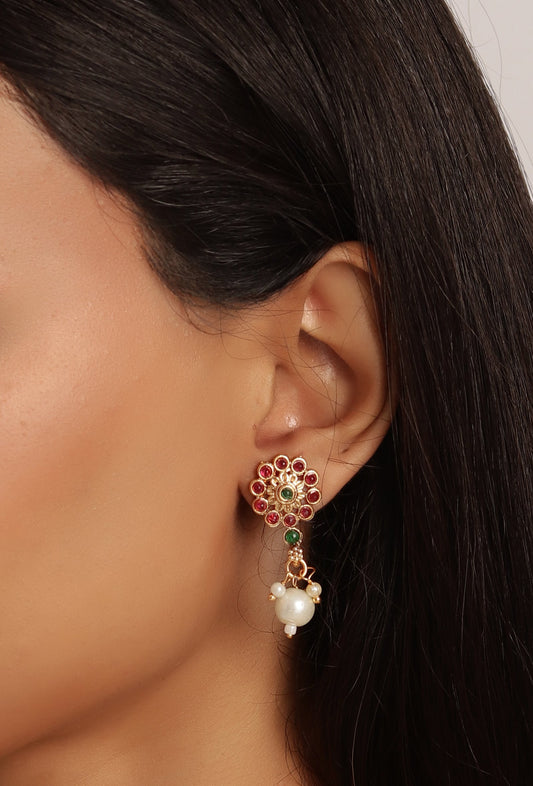 South Indian Laxmi Devi Pearl Necklace Ensemble