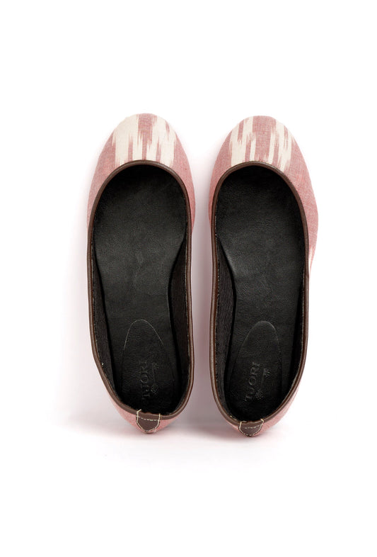 Pink and White Ikat Cruelty Free Leather Flat Ballerinas サイズ EU38