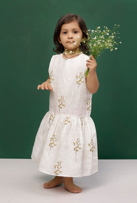 White Cotton Slub Block Printed Gathered Dress サイズ 4〜5歳