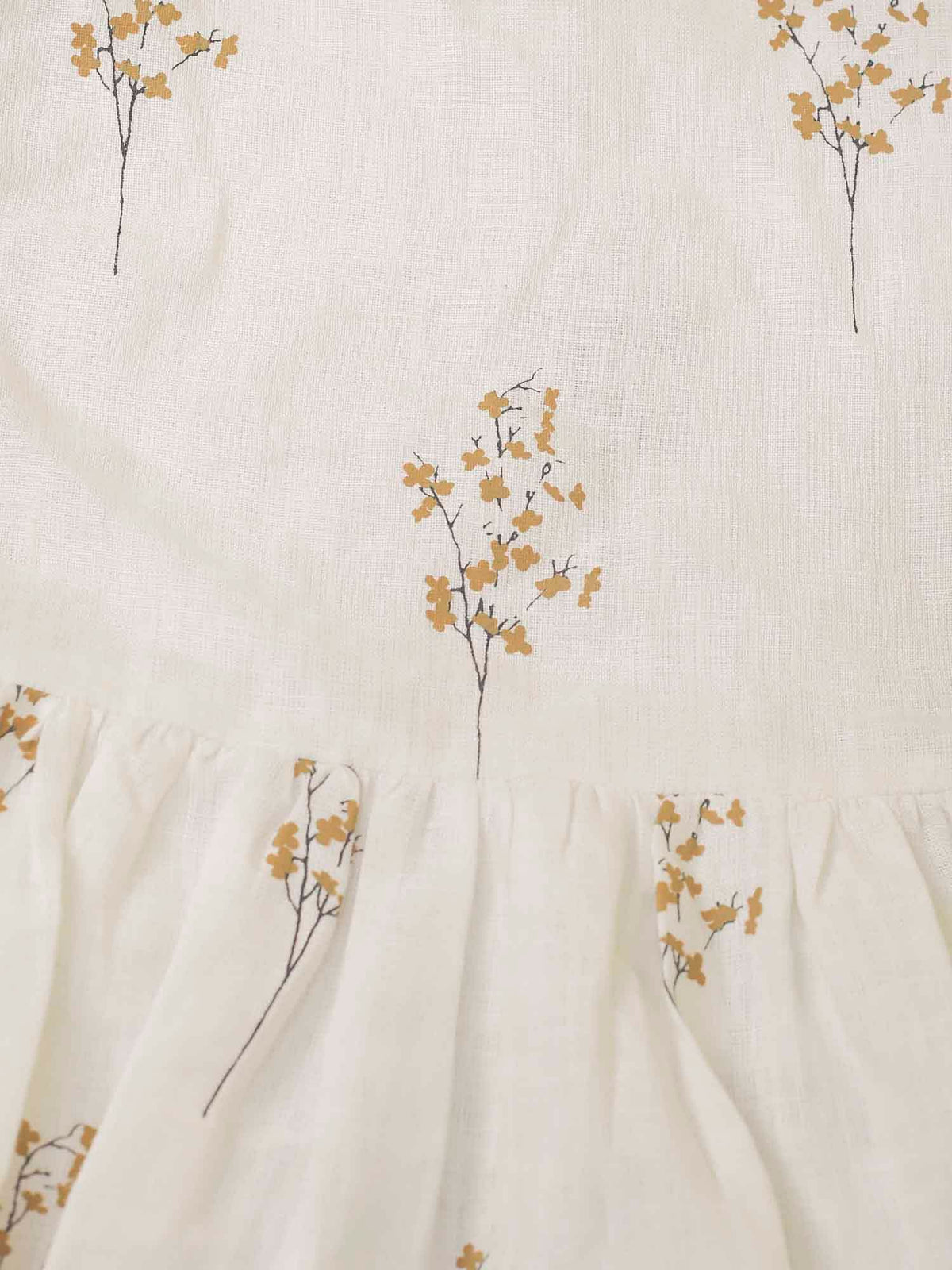 White Cotton Slub Block Printed Gathered Dress サイズ 3〜4歳