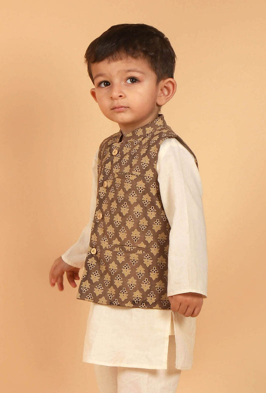 Amay Khaki Ajrakh Print Cotton Nehru Jacket サイズ 2〜3歳