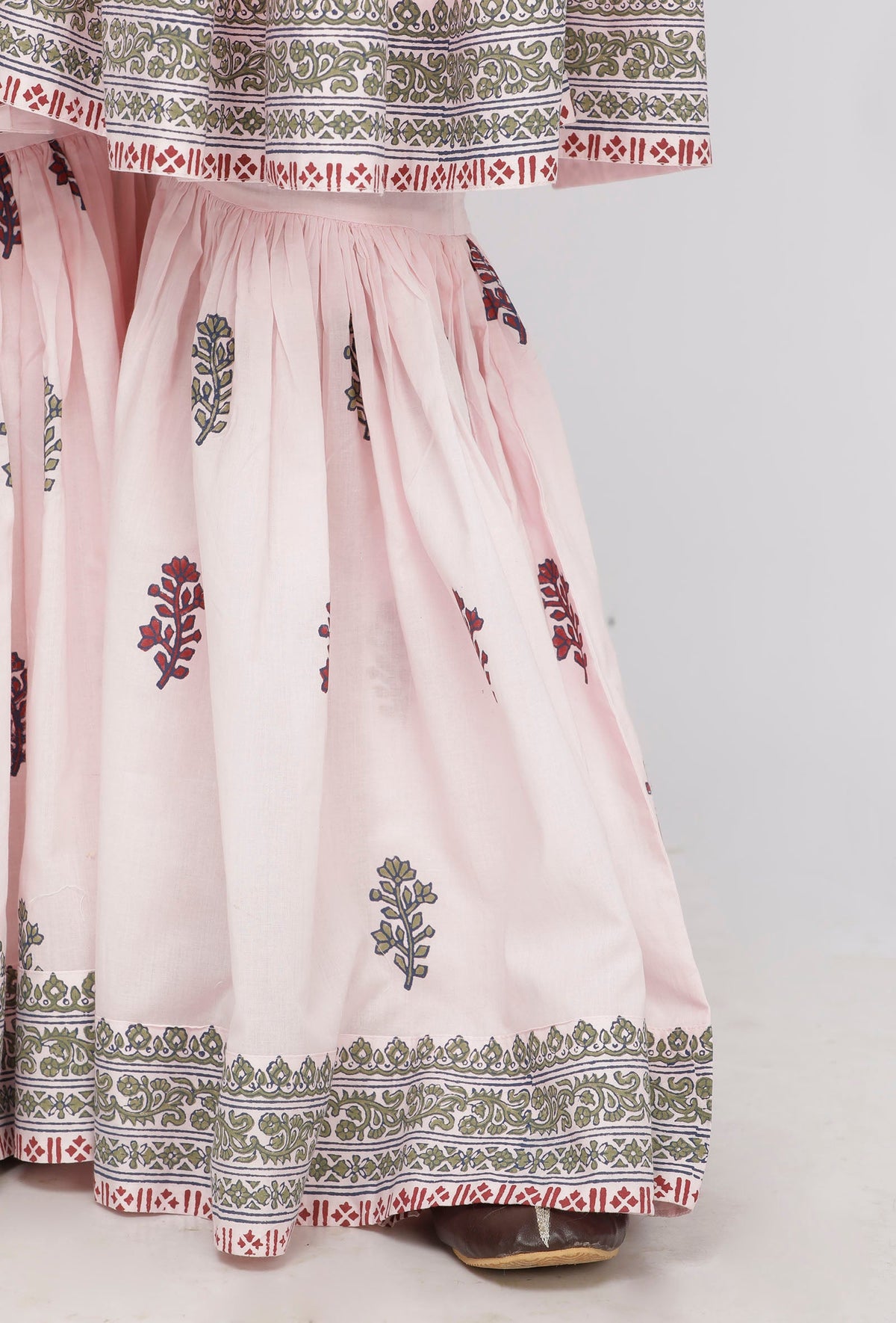 Set of 2: Light Pink Short Cotton Hand-Block Printed Kurta with Cotton Pink Block Printed Sharara サイズ XXXL