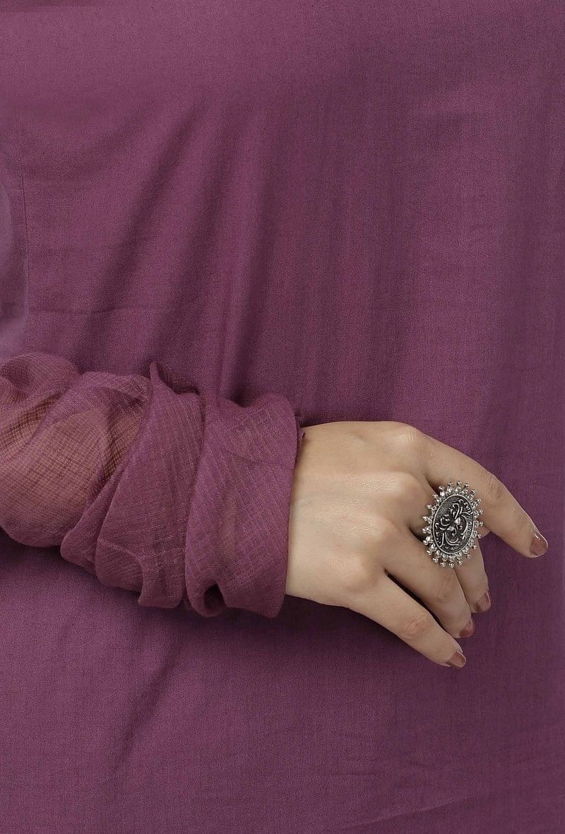 Iya Purple Round Neck Straight Fit Cotton and Kota Sleeves Plain Kurta サイズ XS