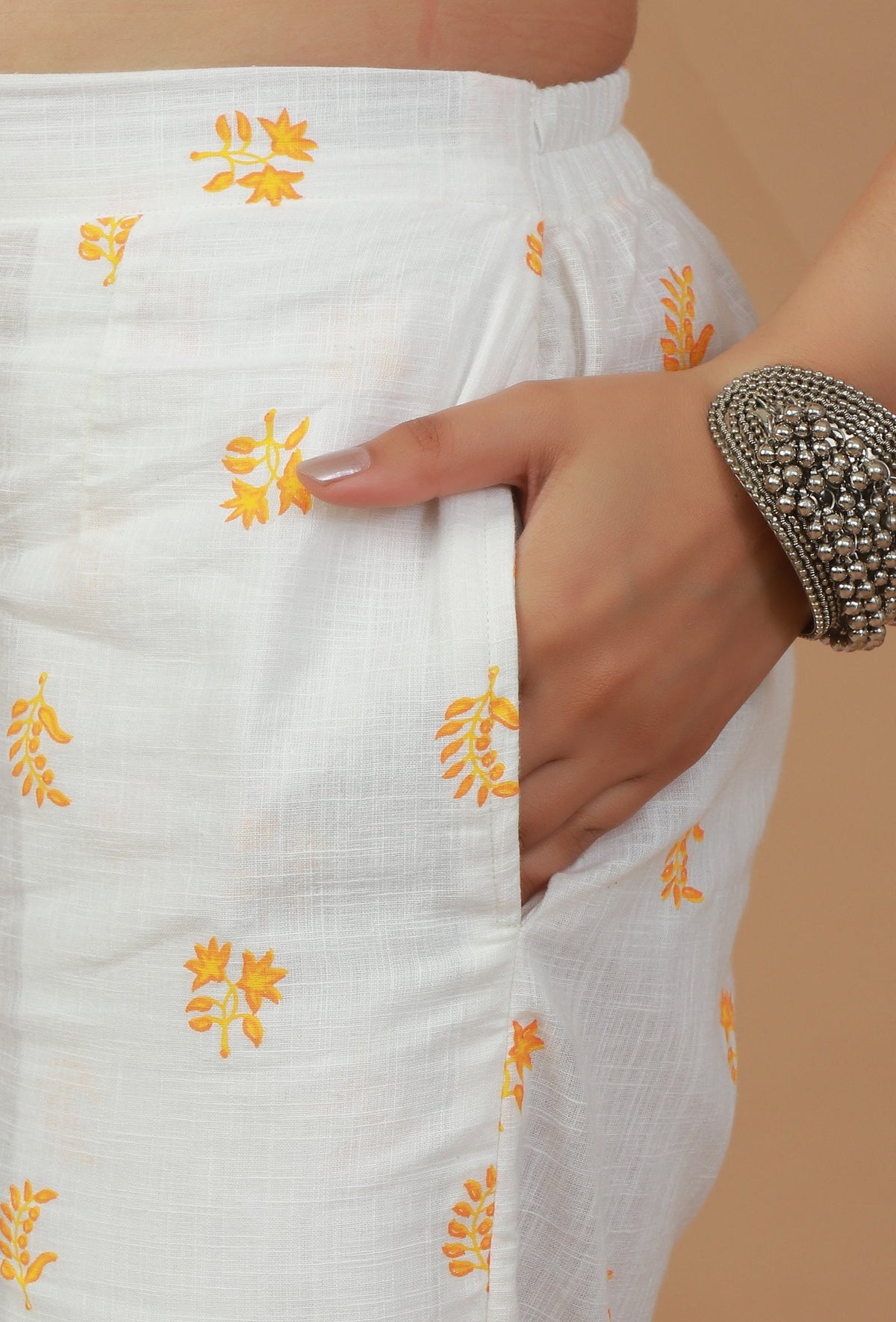 Set of 2: White & Peach Handblock Printed Sleeveless Kurta with Palazzo クルタ XL・パラッツォ XS