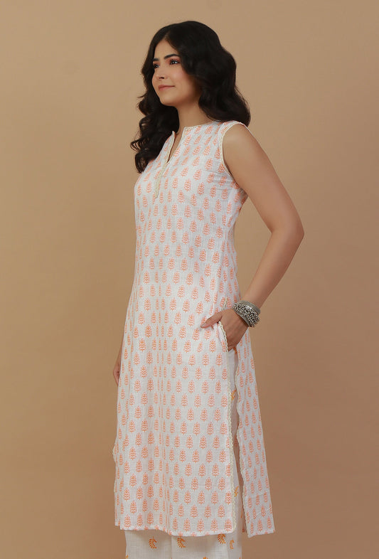 White & Peach Handblock Printed Sleeveless Cotton Kurta サイズ M
