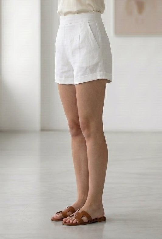 White Cotton Summer Shorts サイズ M