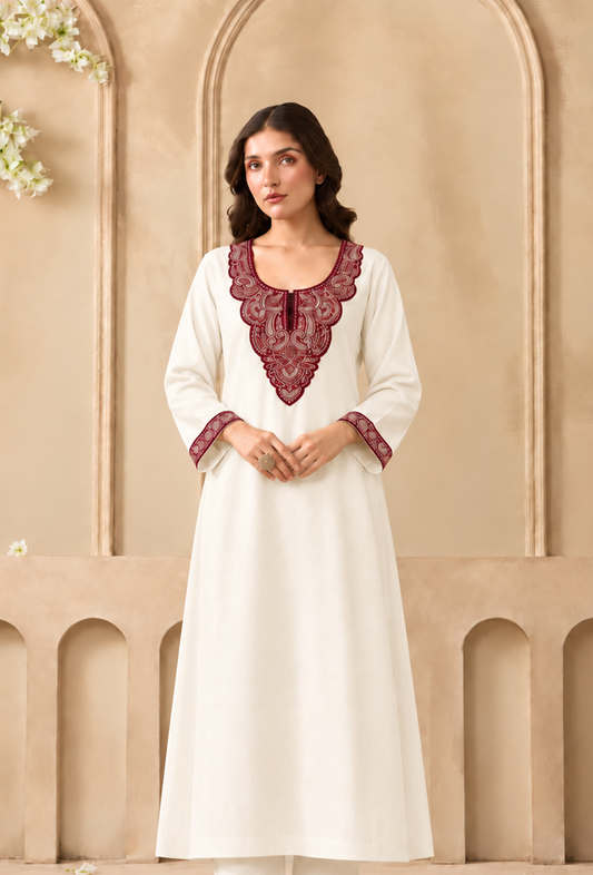 Ivory Charm Cashmilon Maroon Kashmiri Embroidered Lace Phiran サイズ フリーサイズ