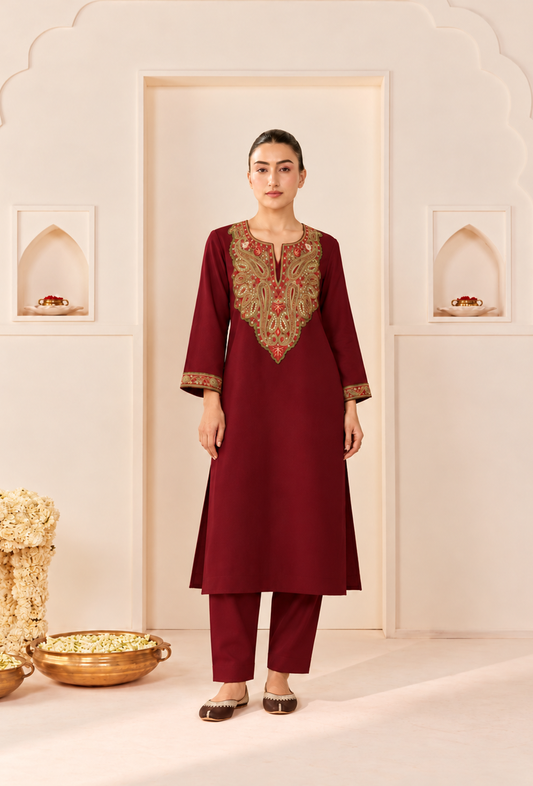 Set of 2: Burgundy Royale Cashmilon Kashmiri Embroidered Lace Phiran with Pants パンツ M
