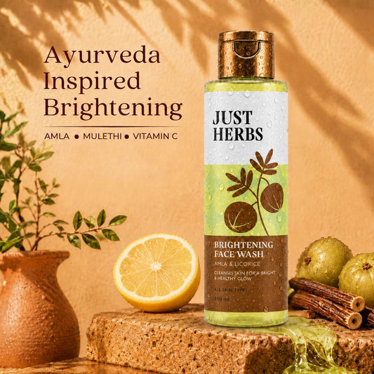 Just Herbs ブライトニング フェイスウォッシュ ビタミンC アムラ&リコリスルート 100ml のボトル