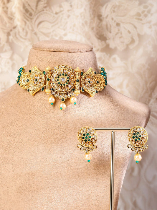Gleaming Green Kundan Choker Set フリーサイズ