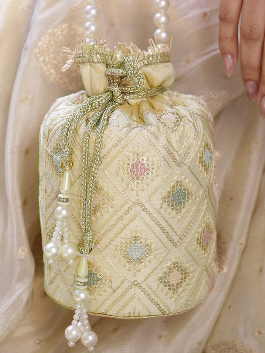 Rubans Cream Potli Bag with Multicolor Pastel Embroidery, Pearl Beaded Handle and Golden Tassel Detailing フリーサイズ