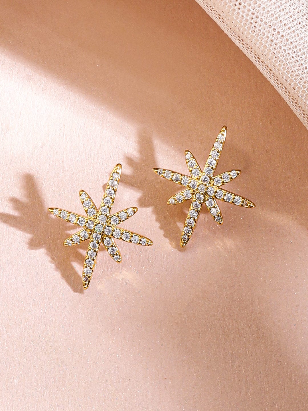 American Diamond Zirconia Star Studded Pendant フリーサイズ