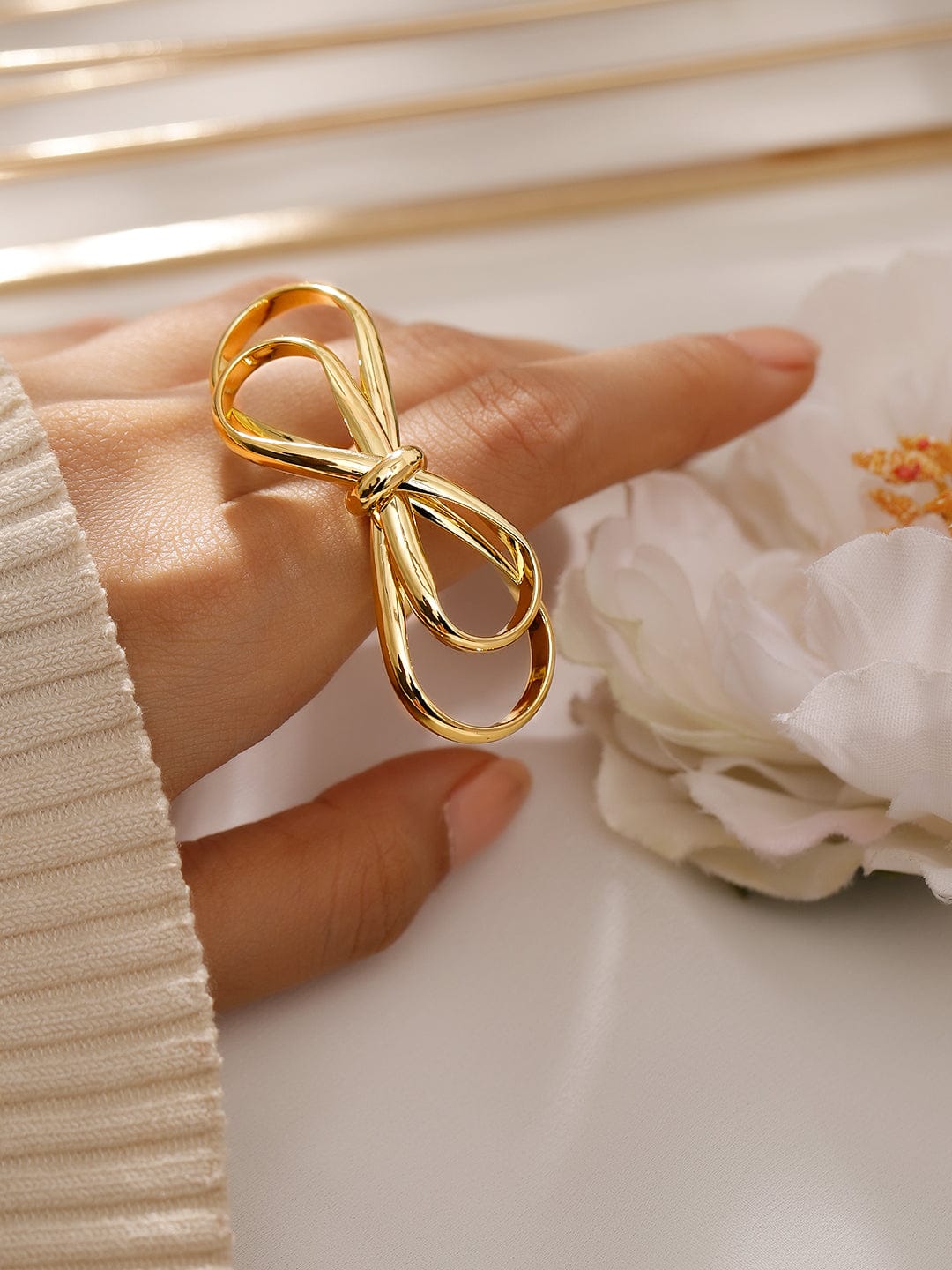 Rubans Voguish 18K Gold-Plated Adjustable Bow Knot Ring Gold