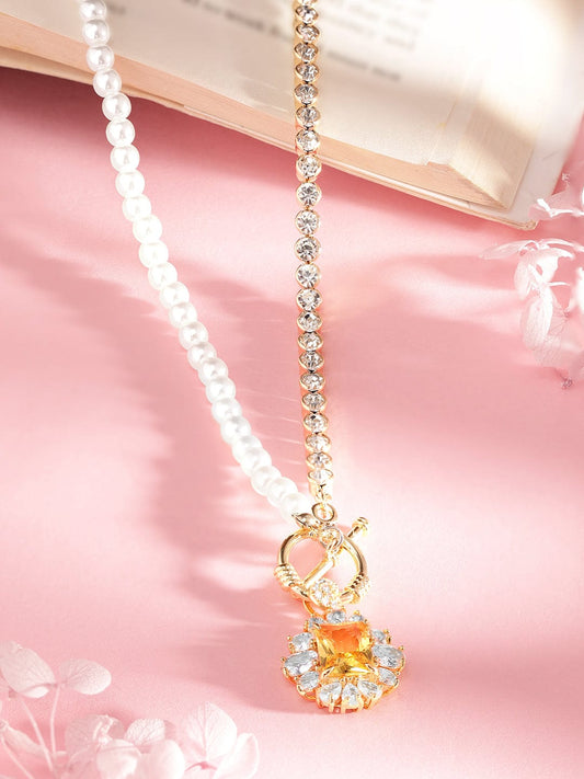 Rubans Voguish Chain & Pearl Multi Textured Pendant Necklace Gold