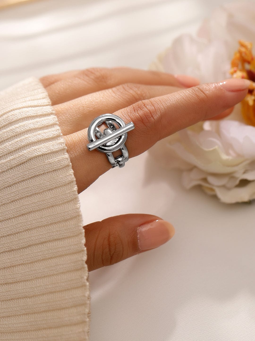 Rubans Voguish Rhodium-Plated Adjustable Chain-Link Statement Ring Silver