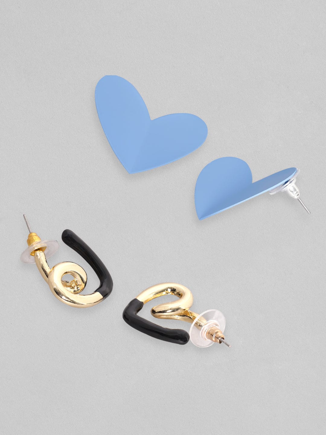 【Rubans】 Voguish Set Of 2, Gold & Enamel Dual Toned Heart Motif Hoop Earrings|ヴォーギッシュ ゴールド&エナメル デュアルトーン ハートモチーフ フープイヤリング 2組セット