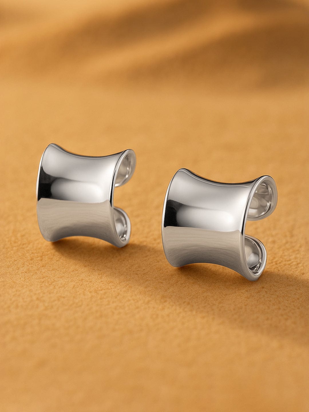 【Rubans】 Voguish Silver Plated Classic Half Hoop Earrings|ヴォーギッシュ シルバーメッキ クラシック ハーフフープ イヤリング