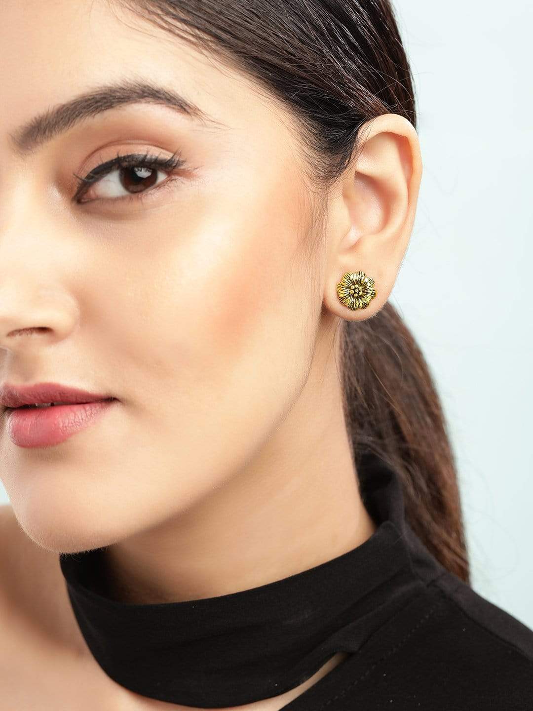 【Rubans】 Tokyo Talkies x Rubans Gold Plated Floral Stud Earrings|トーキョートーキーズ × Rubans ゴールドメッキ フローラル スタッドイヤリング