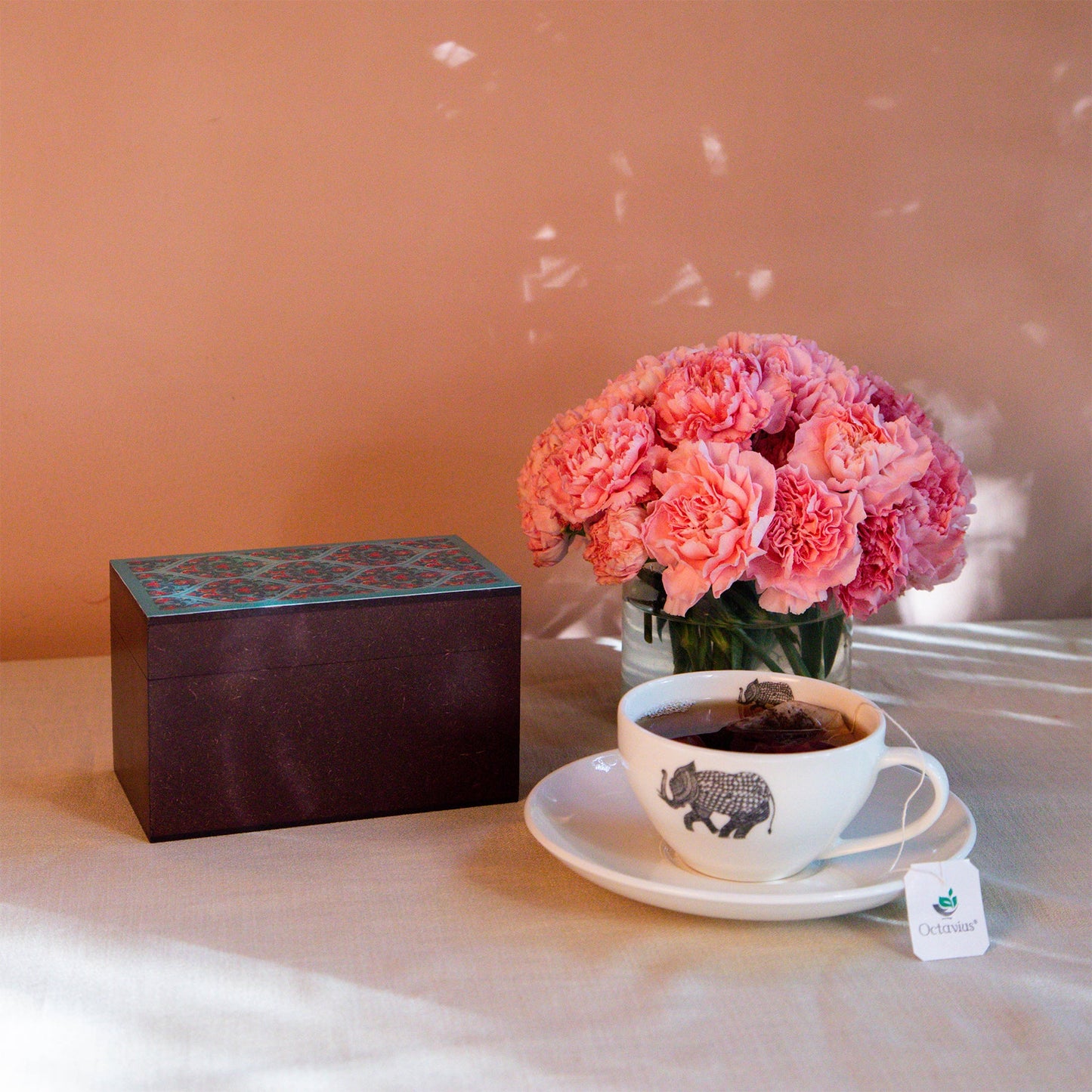 Assortment of Fine Teas- 30 Teabags in Ornate Floral Art Wooden Box 30teabags